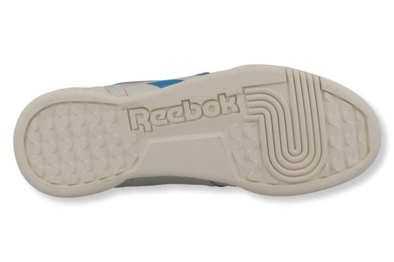 reebok workout lo plus beige dv8501 4